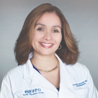 Lismarie L Quinones, MD